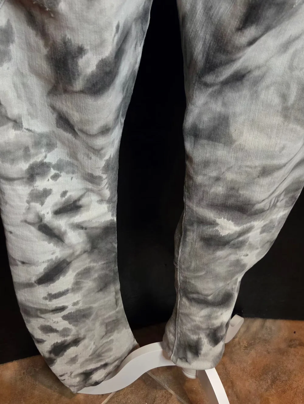 ✨️UPDATED✨️Sexy Woman Italy SW1207 Grey Tie Dye Distressed Boyfriend Jeans -